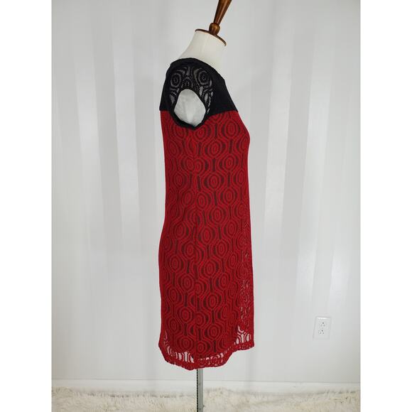 MAGGY LONDON Women's Red & Black Lace Overlay Sheath Dress Sz 2 - Picture 2 of 9